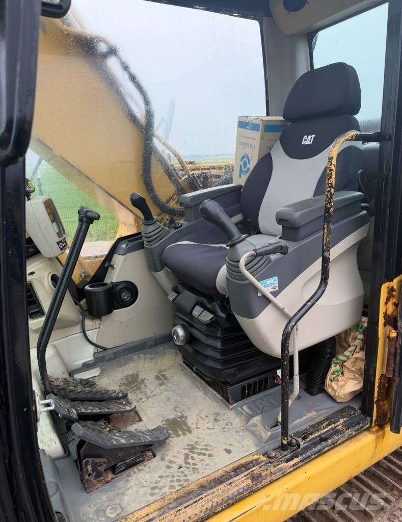 CAT 319 C Bagri goseničarji