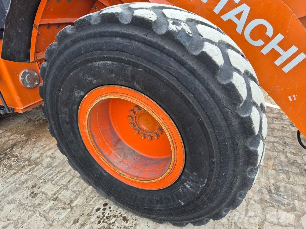 Hitachi ZW 150-6 Pyöräkuormaajat