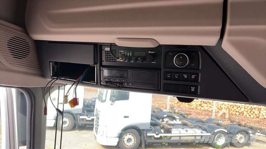 DAF XG+ 530 Kamioni-šasije