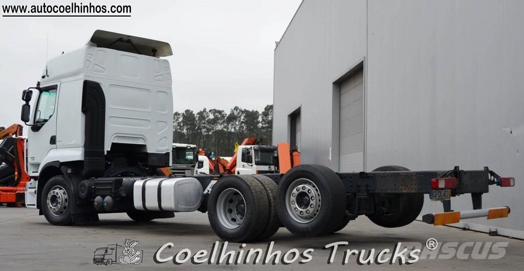 Renault Premium 430DXi EEV Camiones con chasís y cabina