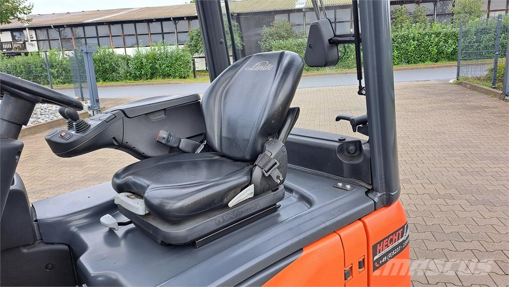 Linde E20PH-02 电动叉车