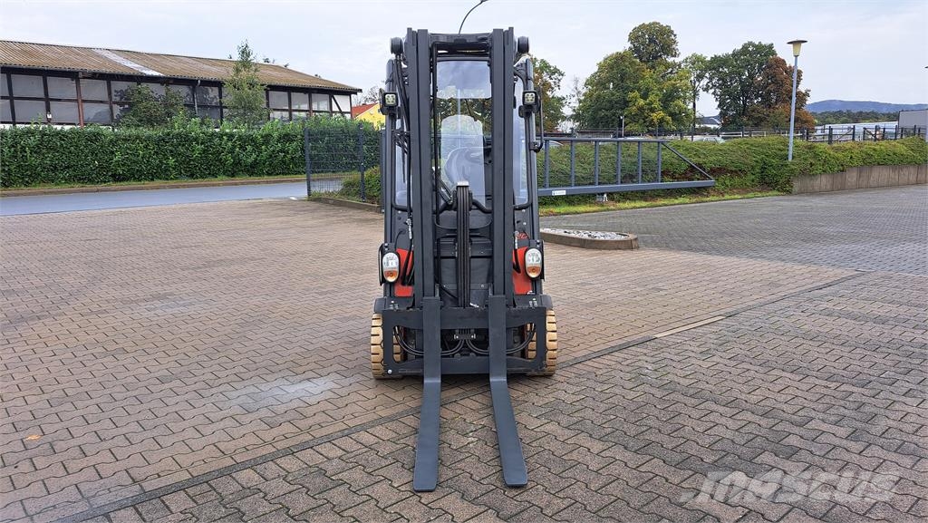 Linde E20PH-02 电动叉车