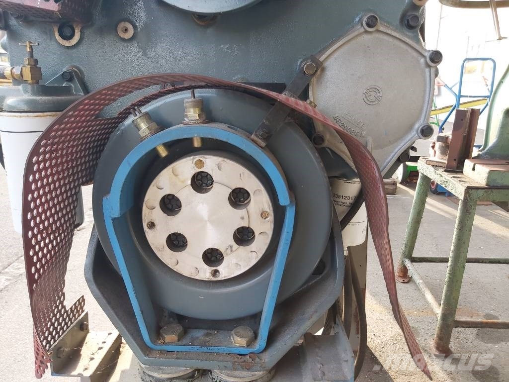Detroit ,MB  ,MTU Series 60 发动机