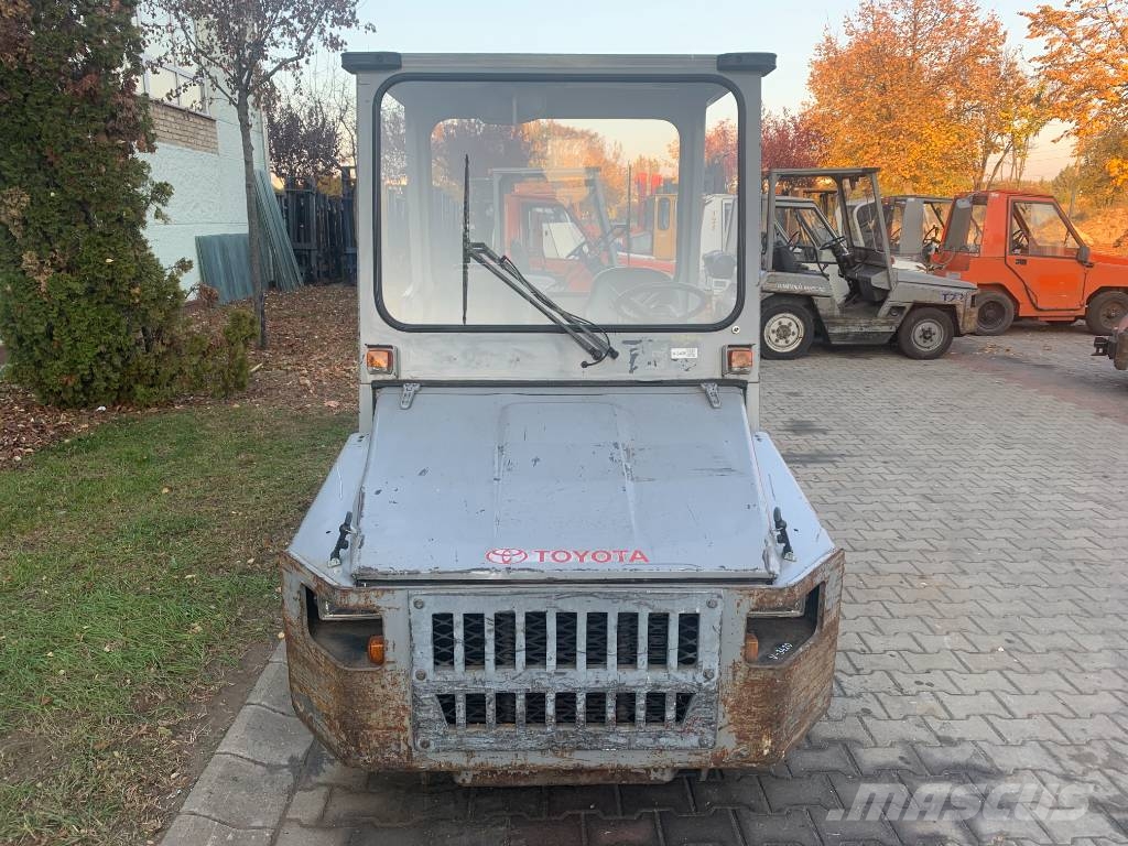 Toyota 2TD25 /02/ V-3420 EO Flughafenausrüstung