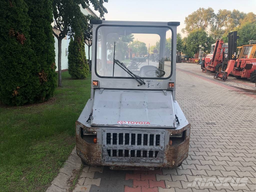 Toyota 2TD25 /02/ V-3420 EO Flughafenausrüstung