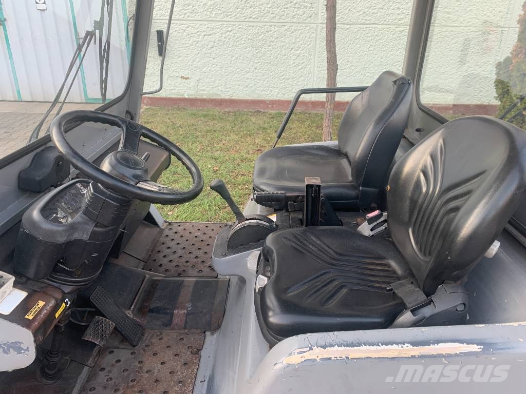 Toyota 2TD25 /02/ V-3420 EO Flughafenausrüstung