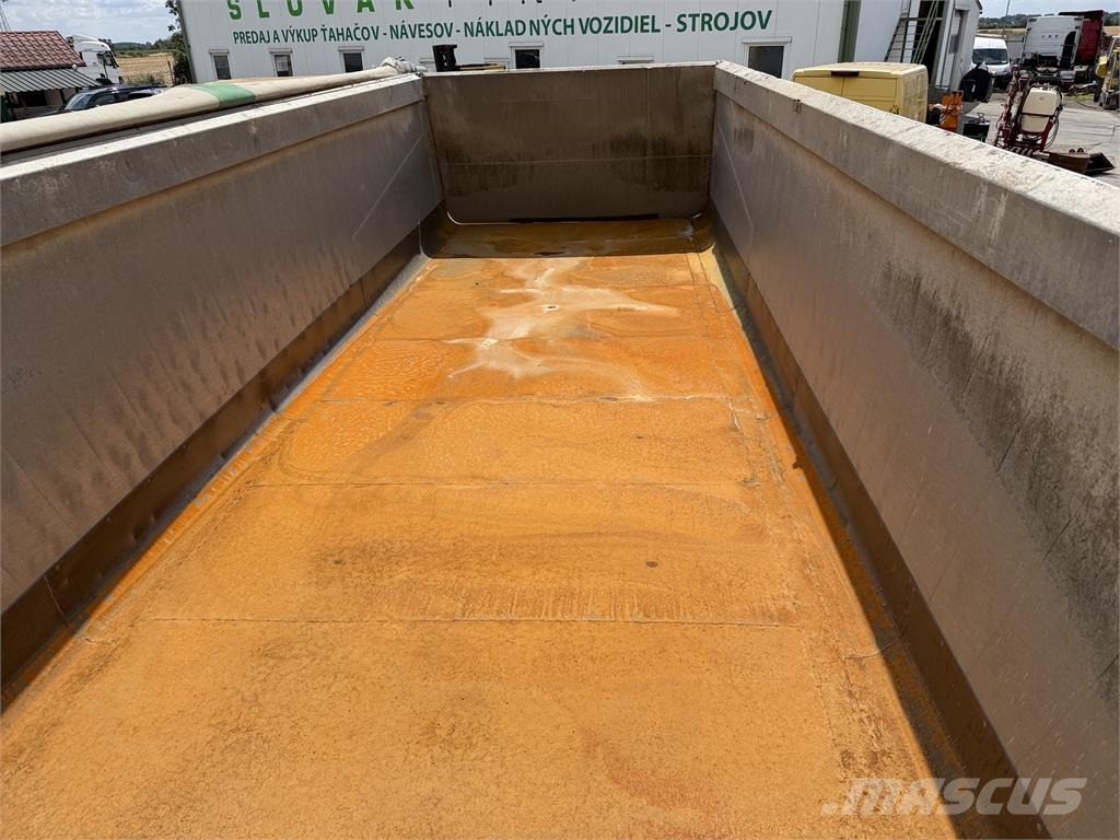 Schmitz GOTHA jednostranný vyklápač 25 m3 VIN 559 Semirremolques bañera