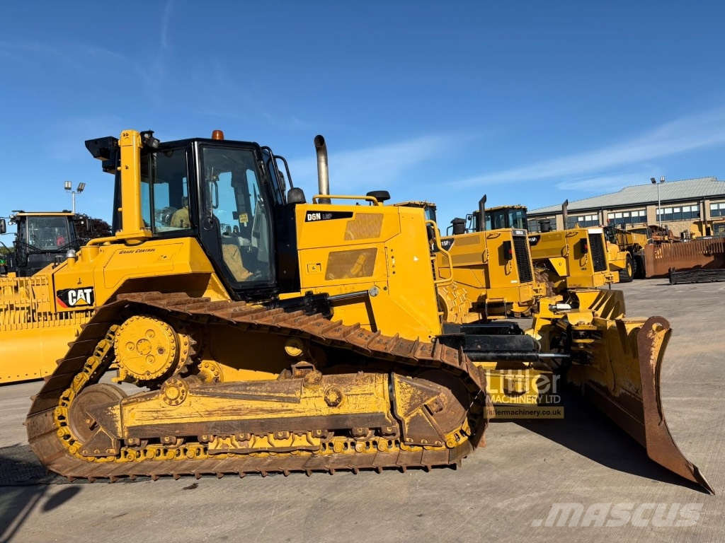 CAT D 6 N LGP 履帶推土機
