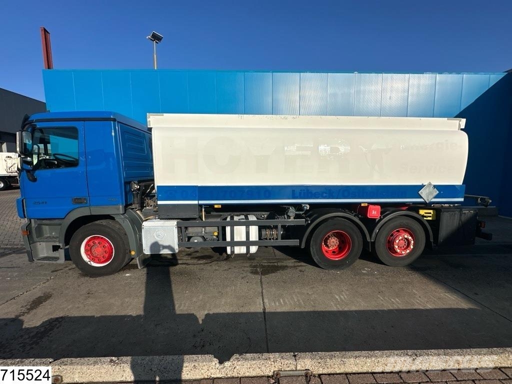 Mercedes-Benz Actros 2541 EURO 5, 21.000 Liter, 4 Comp Tankwagen