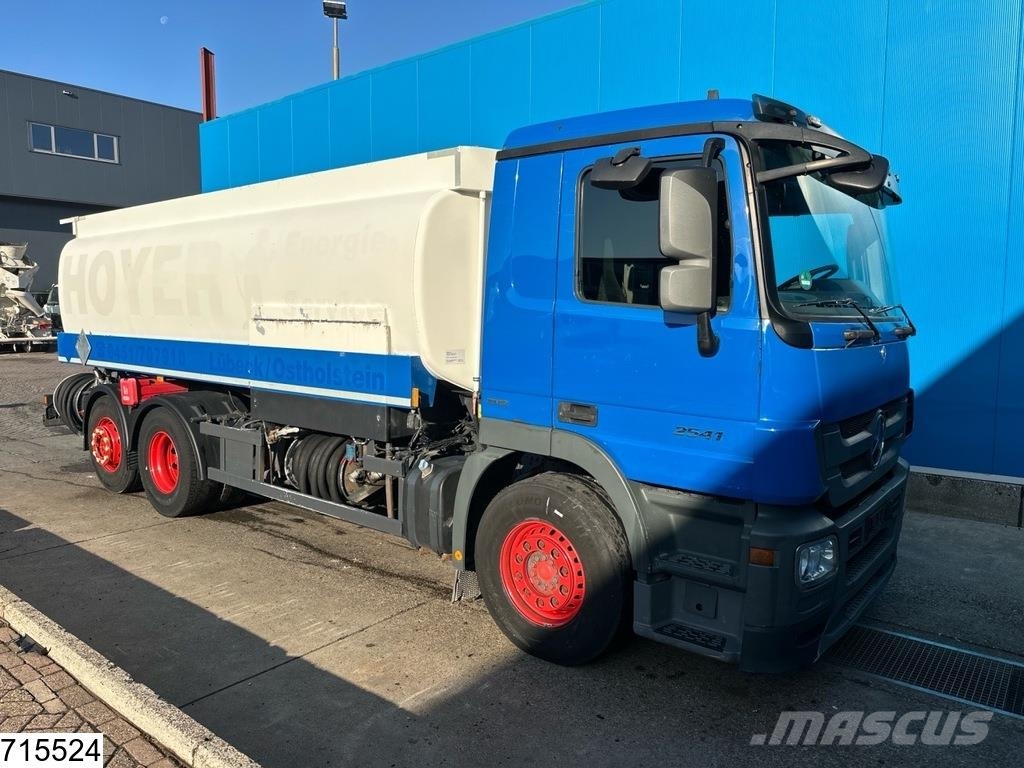 Mercedes-Benz Actros 2541 EURO 5, 21.000 Liter, 4 Comp Tankwagen