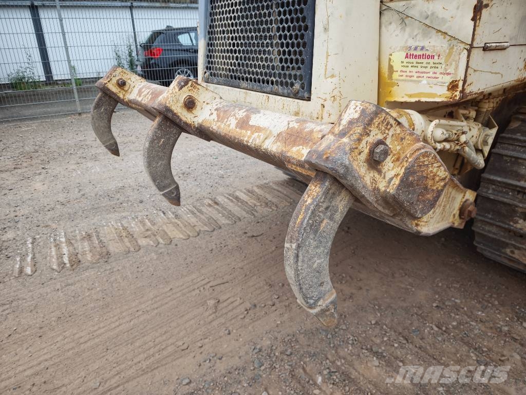 CAT 953 C *Ripper* Rupsladers