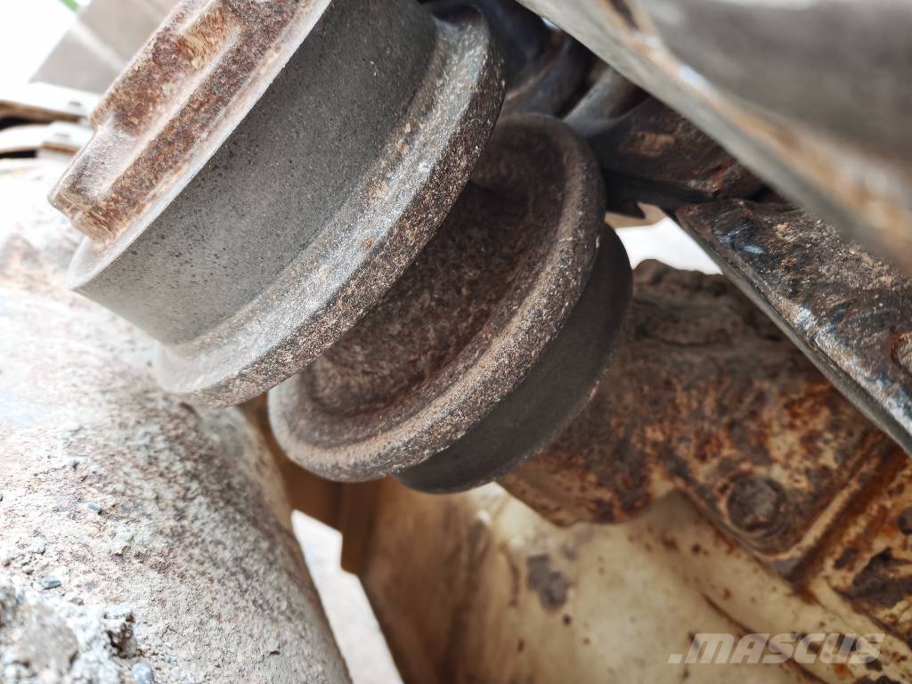 CAT 953 C *Ripper* Rupsladers