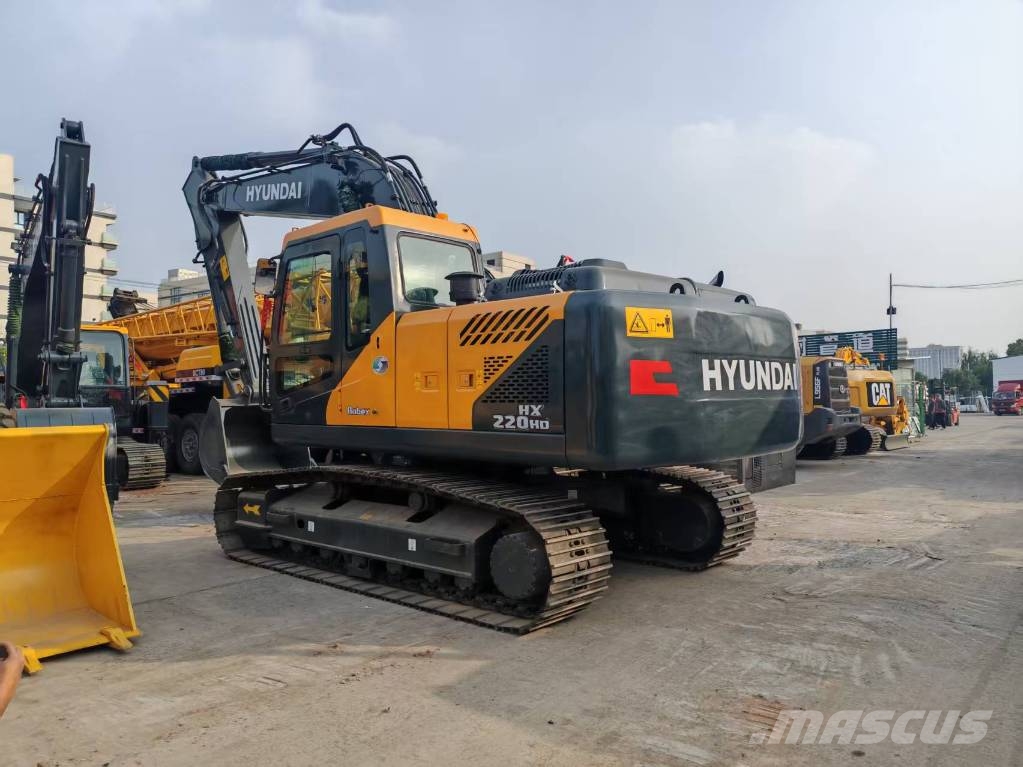Hyundai 220 HD Kāpurķēžu ekskavatori