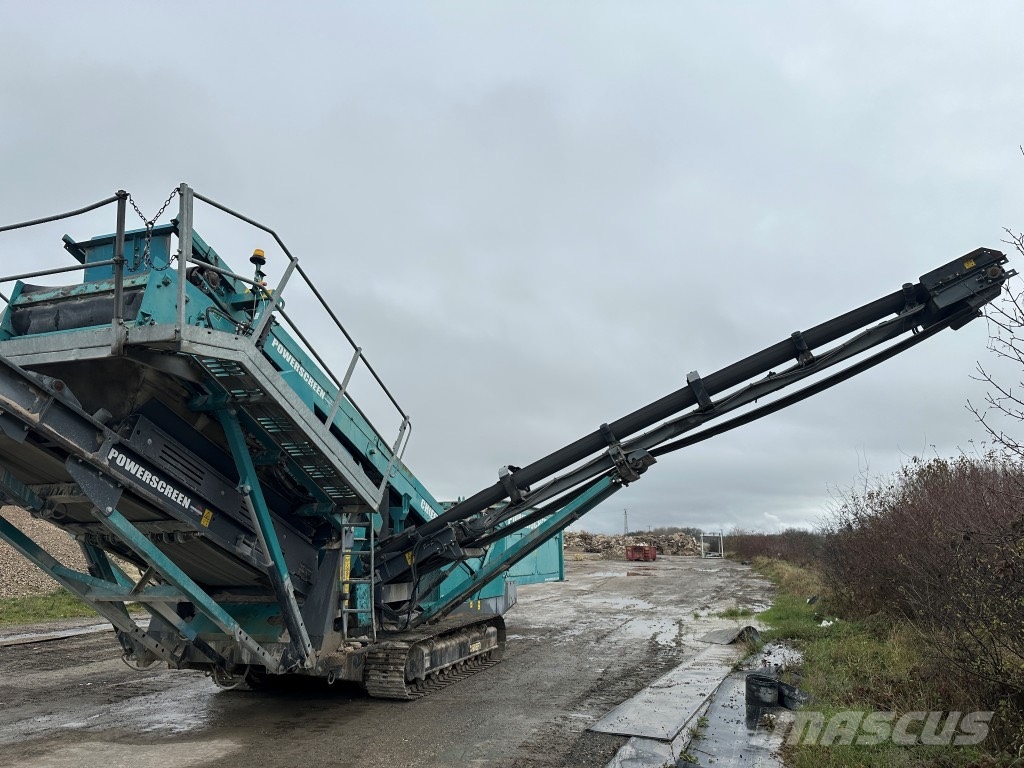 PowerScreen Chieftain 1400 移动式筛分机