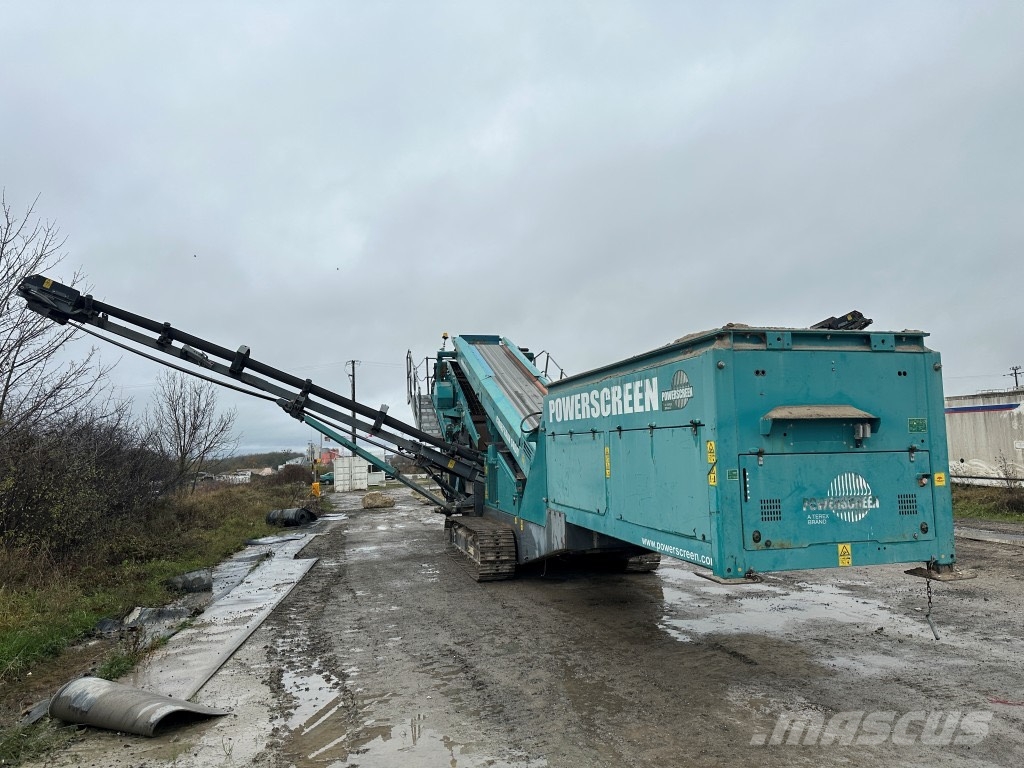 PowerScreen Chieftain 1400 移动式筛分机