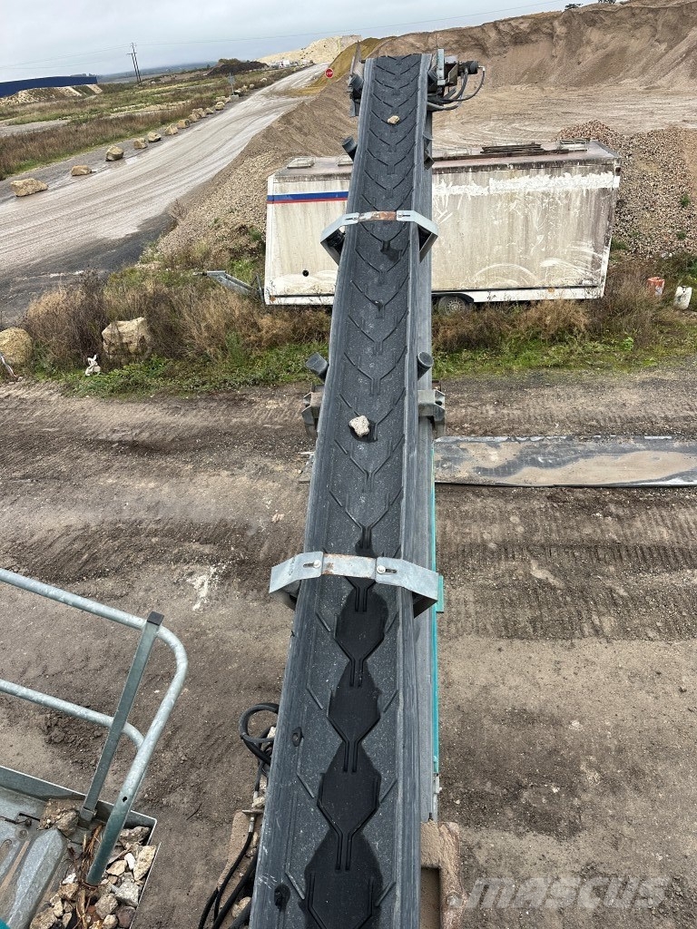 PowerScreen Chieftain 1400 移动式筛分机