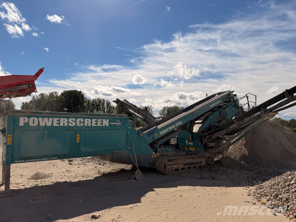 PowerScreen Chieftain 1400 移动式筛分机