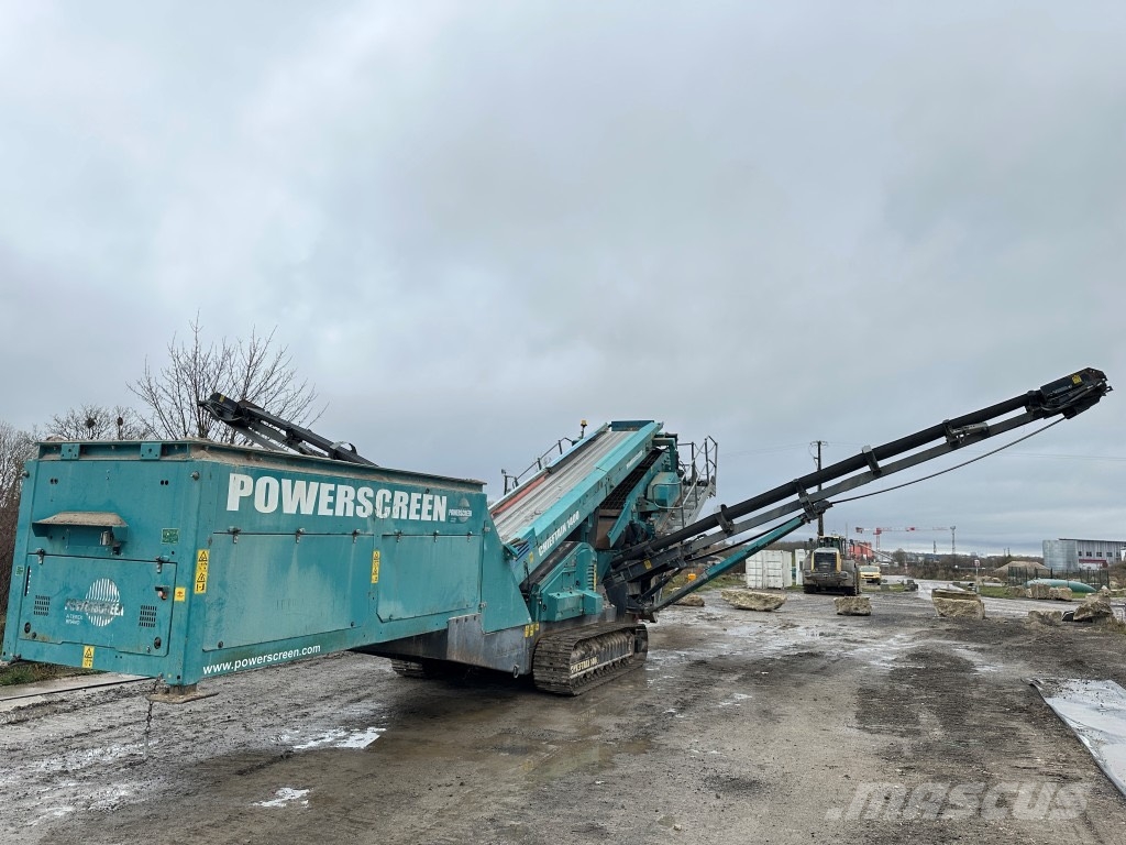 PowerScreen Chieftain 1400 移动式筛分机