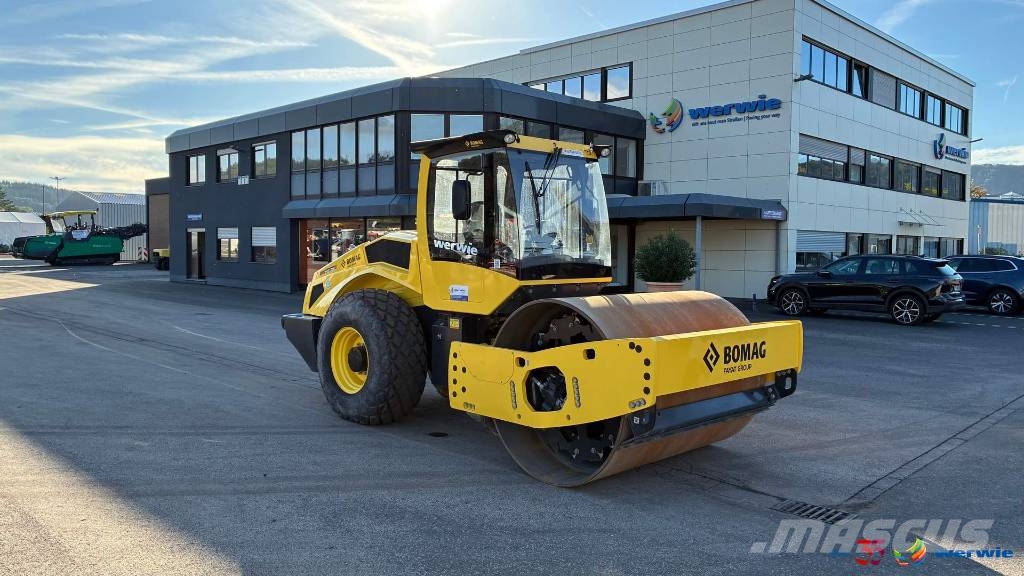 Bomag BW 213 DH-5 Zemin sıkıştırma makineleri