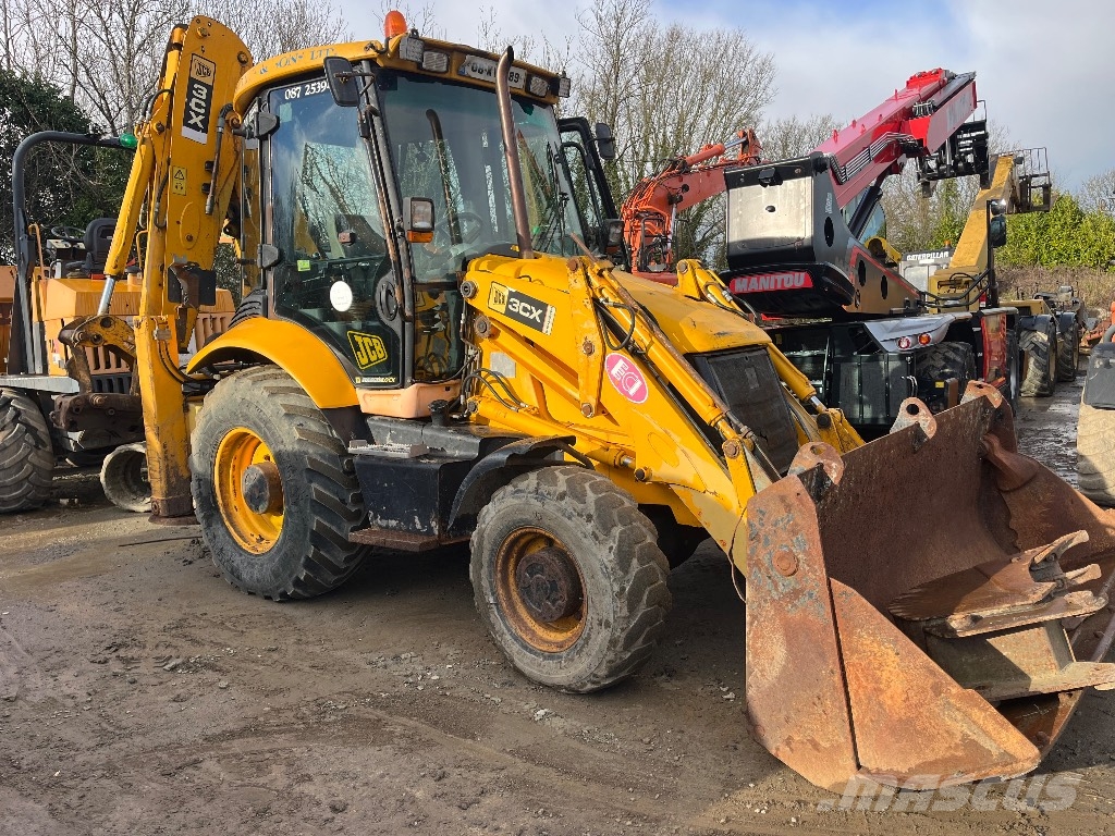 JCB 3 CX Товарач със заден ексватор