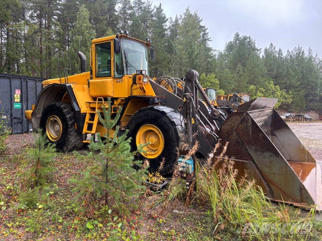 Volvo L 180 E Фронтальные погрузчики