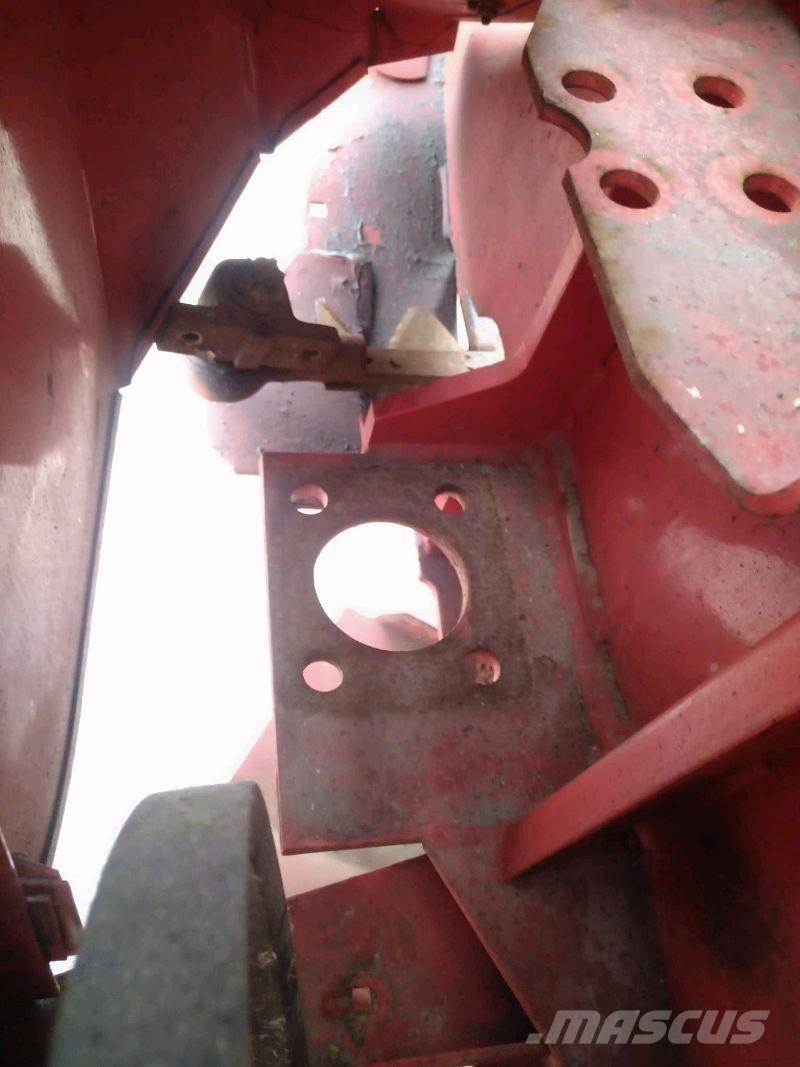 Massey Ferguson Power Flow 5,4m 하비스터 헤드