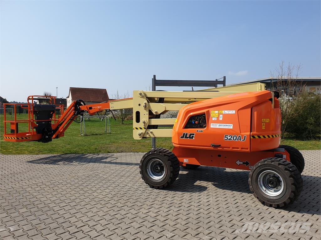 JLG 520AJ Plataformas elevatórias articuladas