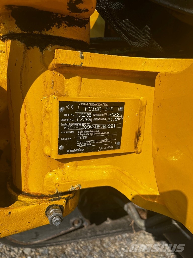 Komatsu PC 16 R-3HS Мини-экскаваторы