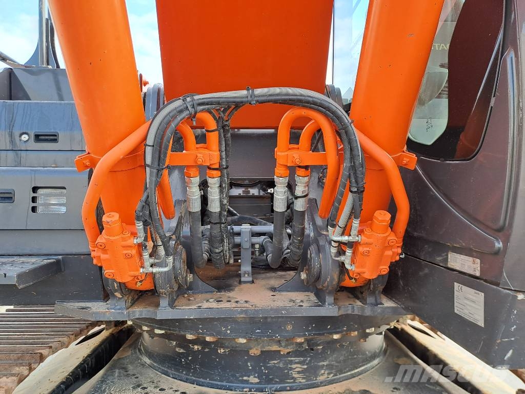 Hitachi ZX350LCN-6 履带挖掘机