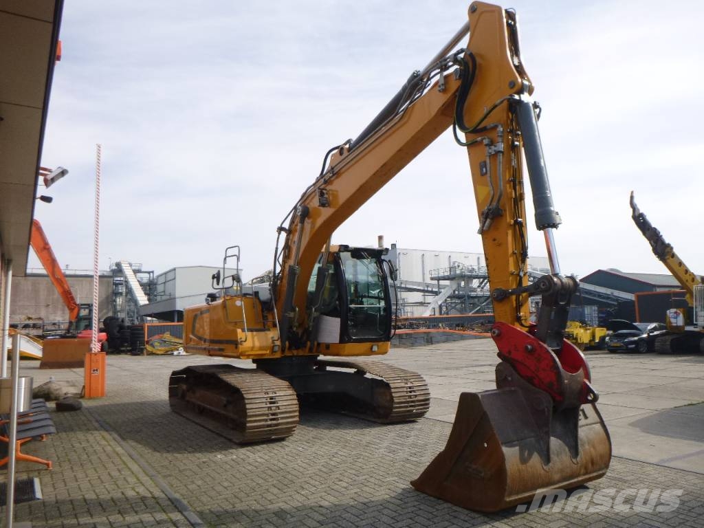 Liebherr R922LC 대형 굴삭기 29톤 이상