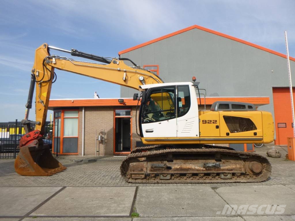 Liebherr R922LC 대형 굴삭기 29톤 이상