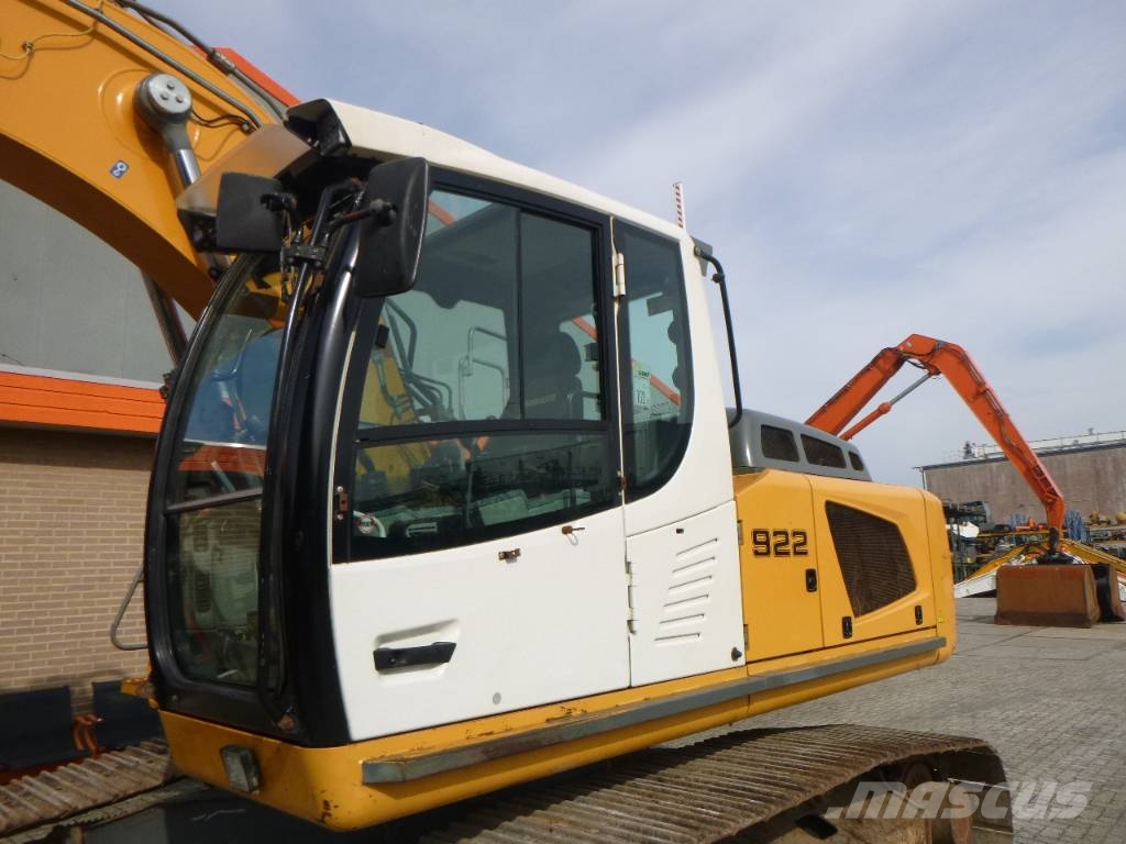 Liebherr R922LC 대형 굴삭기 29톤 이상