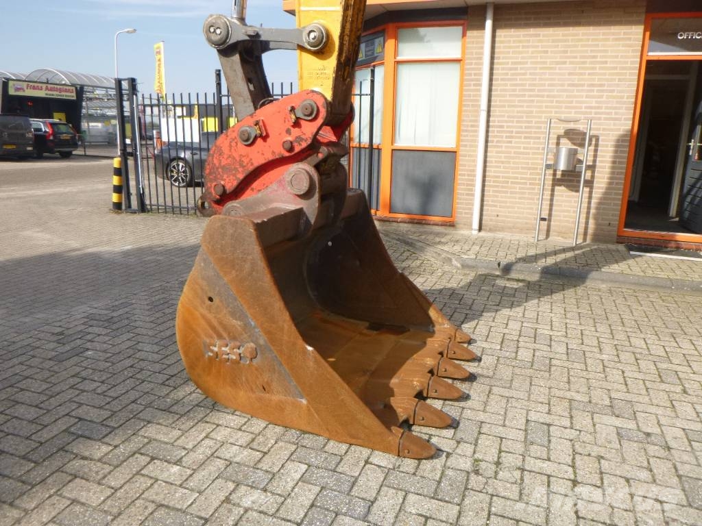 Liebherr R922LC 대형 굴삭기 29톤 이상