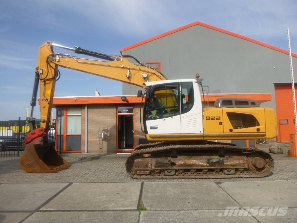 Liebherr R922LC 대형 굴삭기 29톤 이상