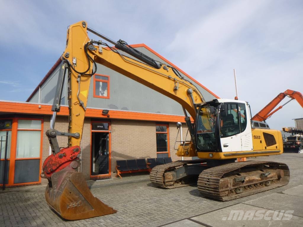 Liebherr R922LC 대형 굴삭기 29톤 이상
