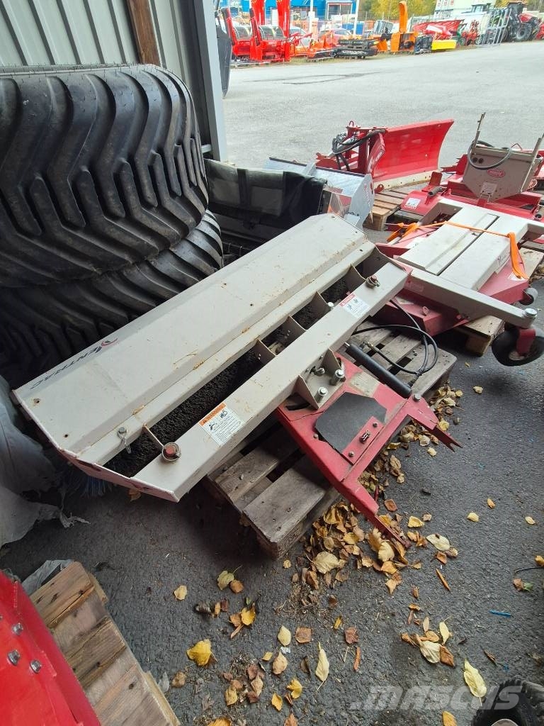 Ventrac 3400 Y Diesel 4WD åkgräsklippare med flera redskap Самоходные газонокосилки