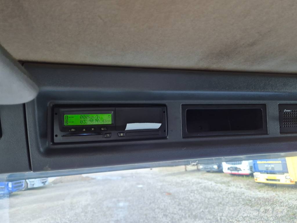 Scania G490 8x2/6 // HMF 2620 K-5 // Pendellad Camiones grúa