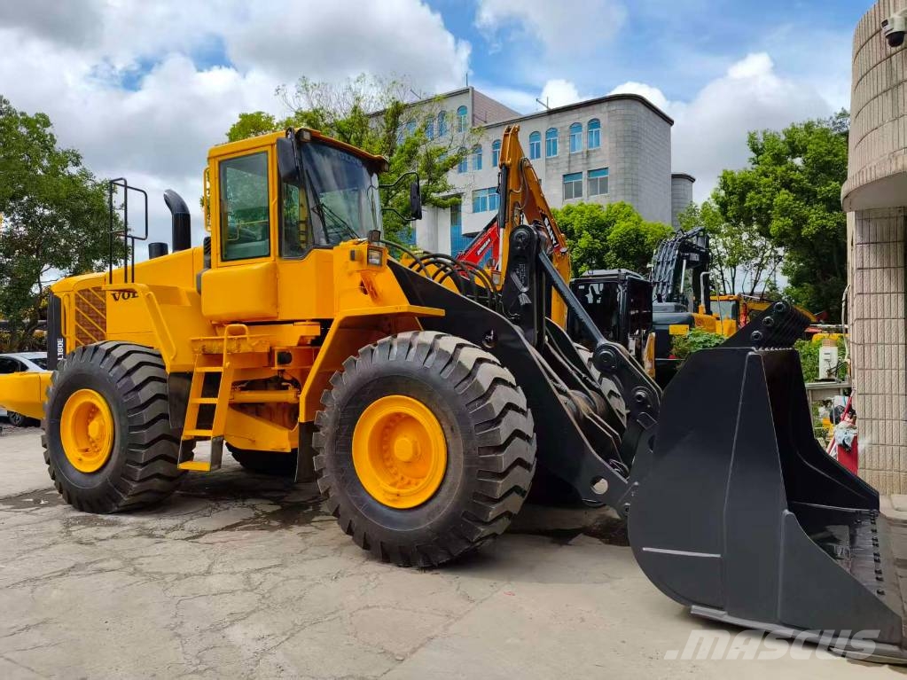 Volvo L 180 E 휠로우더