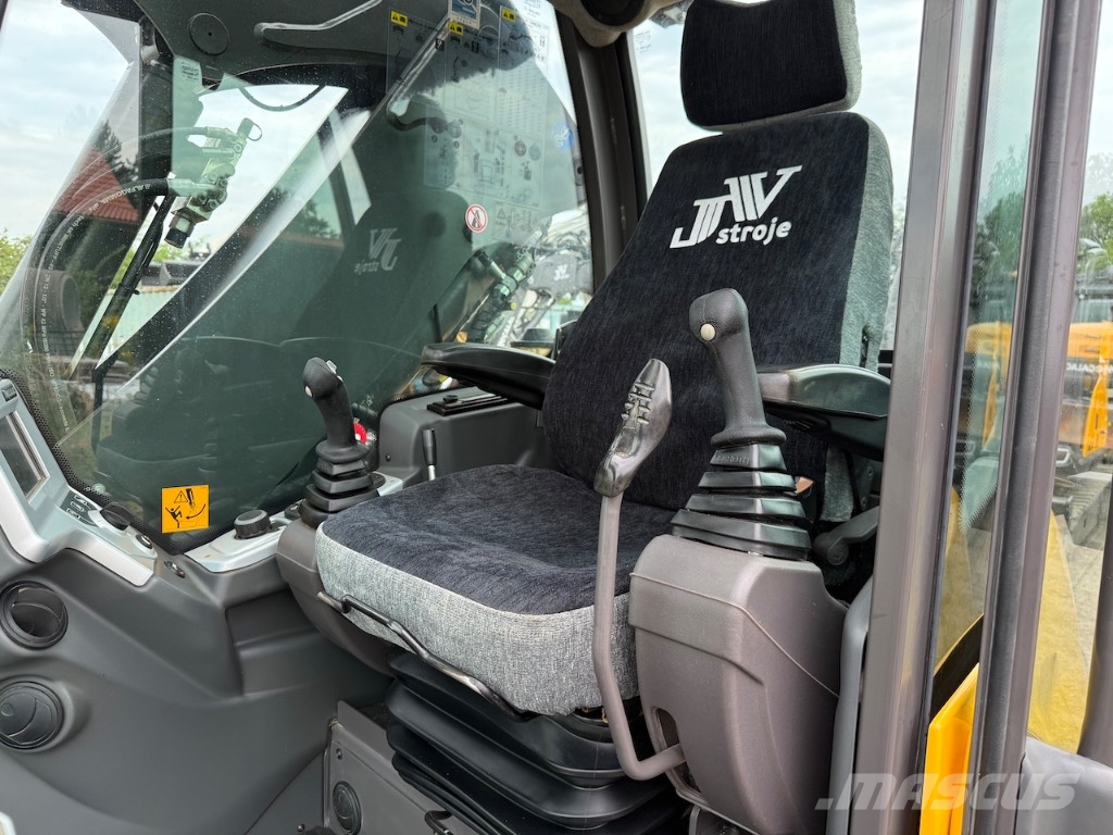 Mecalac 8 MCR Rupsgraafmachines