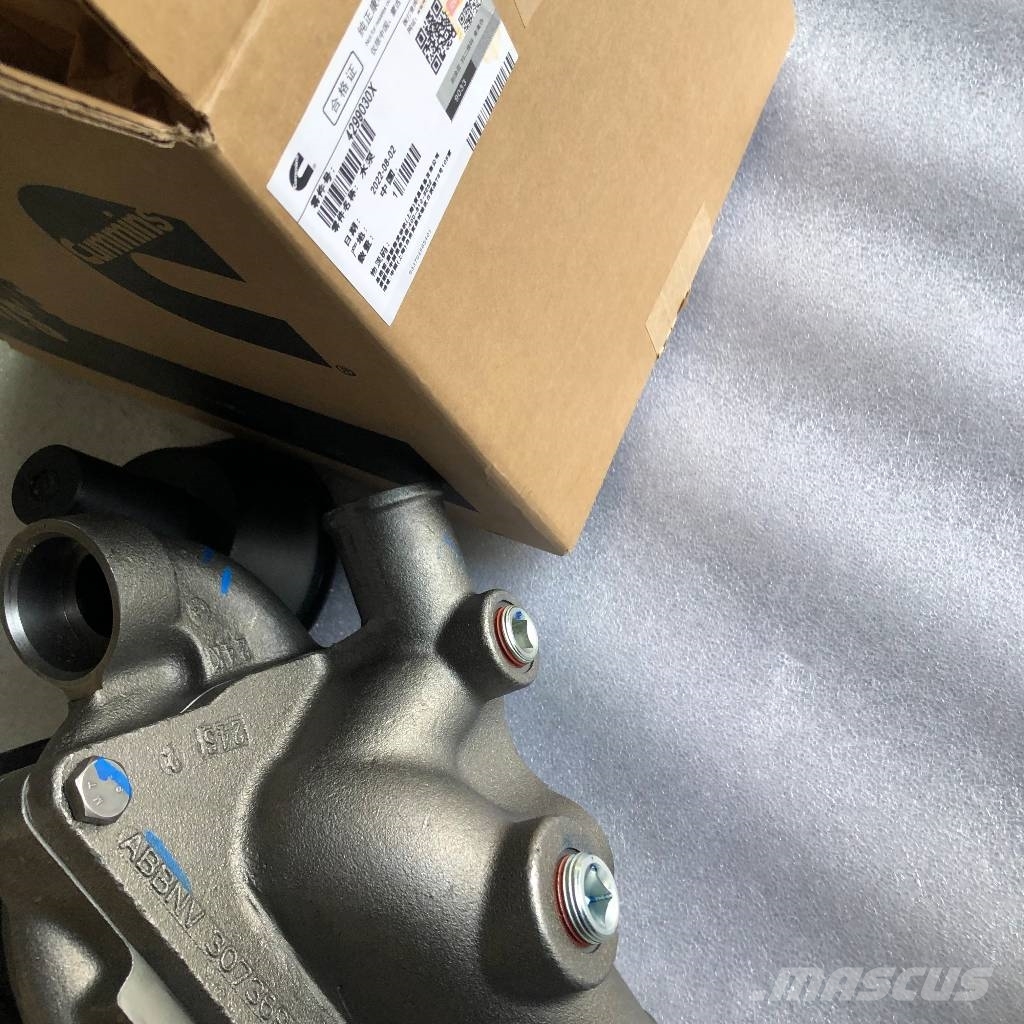 Cummins M11 L10 Water Pump 3803402 3054421 3801840 4337595 Moteur