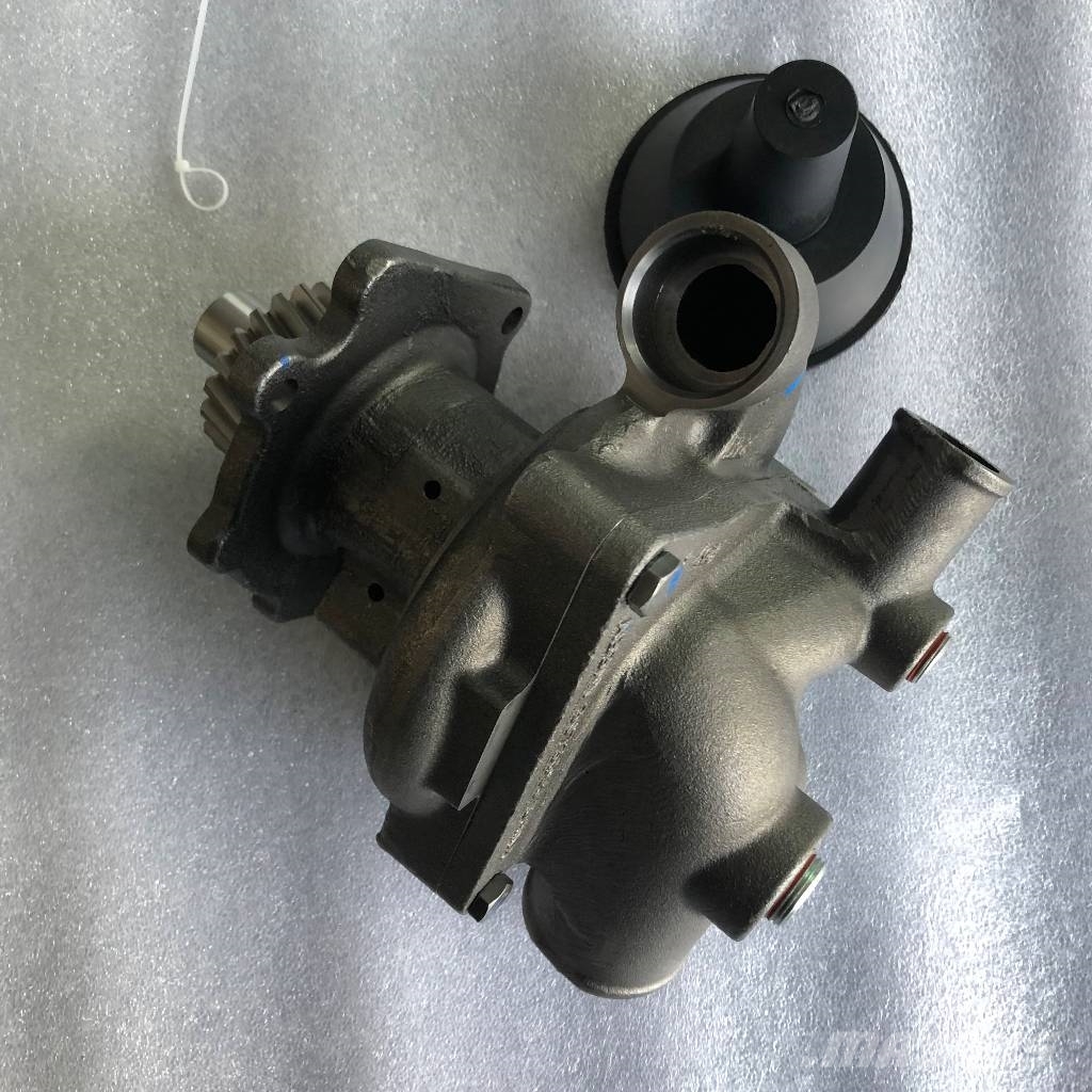 Cummins M11 L10 Water Pump 3803402 3054421 3801840 4337595 Moteur