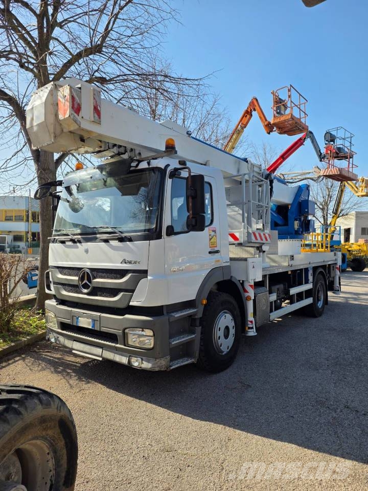 Multitel J335 ALU EX المنصات الهوائية المثبتة على شاحنة