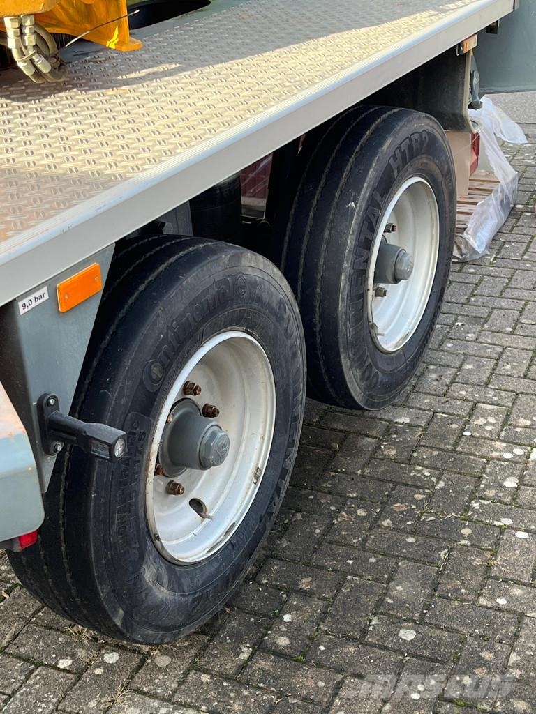 Liebherr 13 HM.1 mobiler Schnelleinsatzkran رافعات برجية