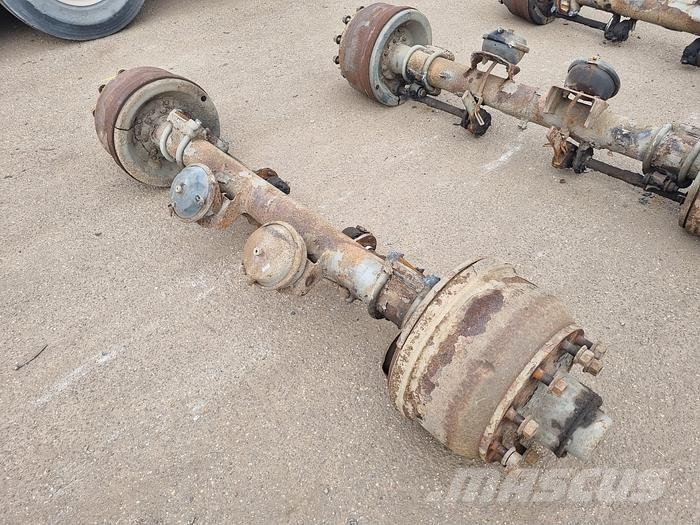 SAF TRAILER AXLE DRUM SINGLE TIRE. 轴
