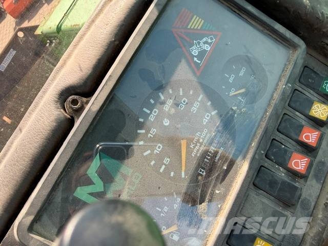 Merlo P 32.7 Teleskoplastare