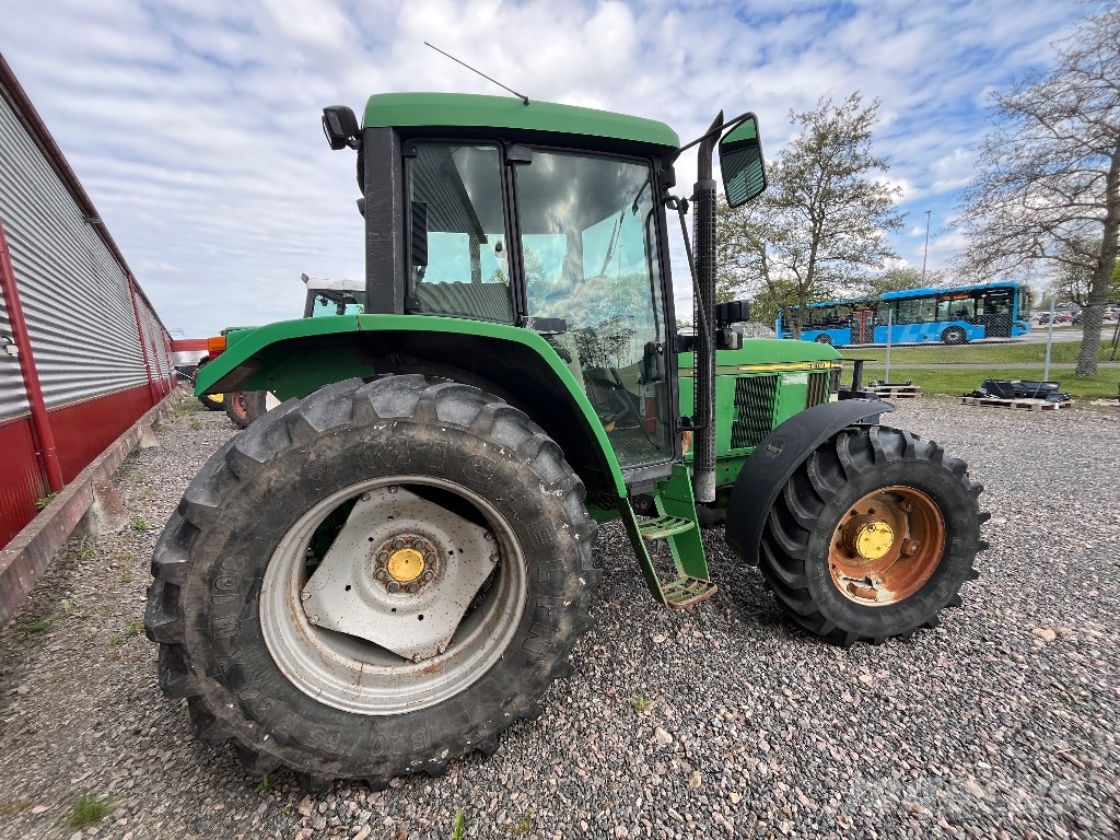 John Deere 6210 Tractors