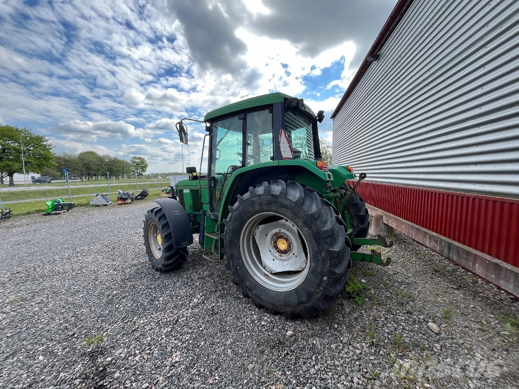 John Deere 6210 Tractors