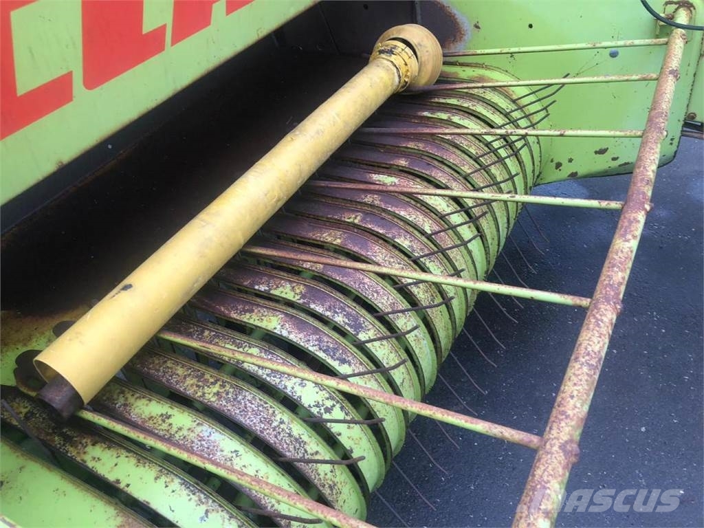 CLAAS Markant 50 Vierkante balenpers