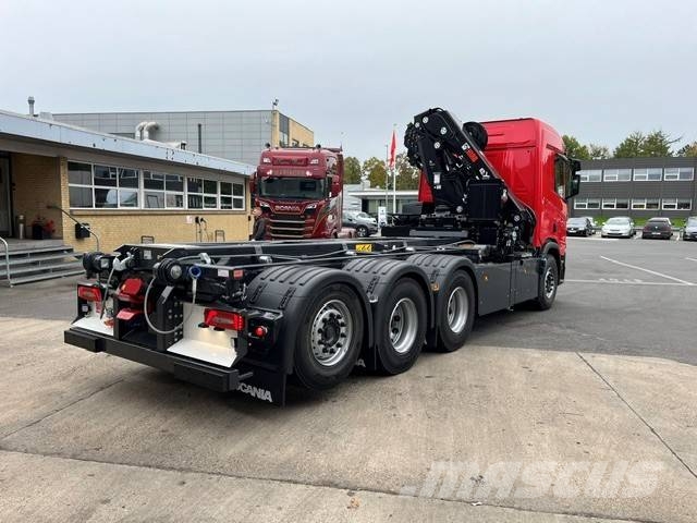 Scania R 560 Lastbil med kran