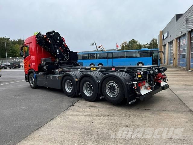 Scania R 560 Lastbil med kran